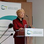 ESYS-Trialog-Resilienz Dezember 2017_Gesine Schwan