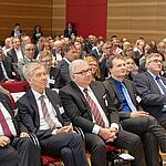 Jörg Hacker (Leopoldina), Hans Hatt (Akademienunion), Dieter Spath (acatech), Dirk Uwe Sauer (RWTH Aachen) und Wilfried Kraus (BMBF)