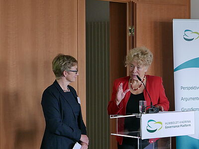 Sabine Schlacke und Gesine Schwan